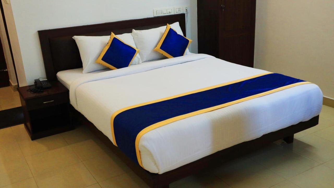 Ss Beach Resort Varkala Bagian luar foto