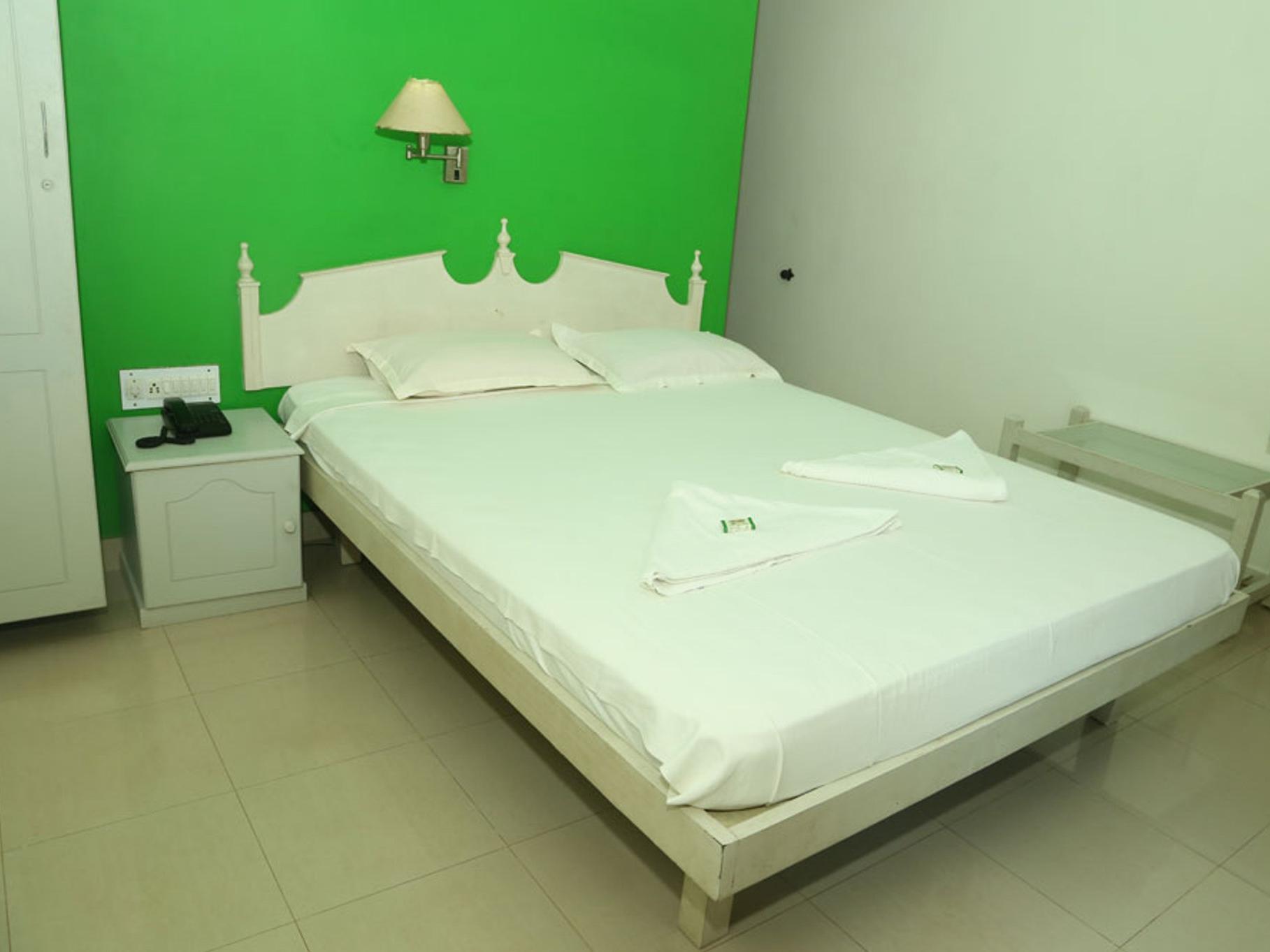 Ss Beach Resort Varkala Bagian luar foto