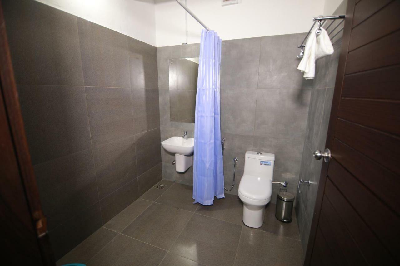 Ss Beach Resort Varkala Bagian luar foto
