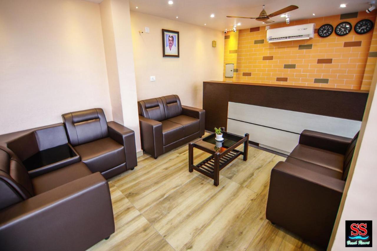 Ss Beach Resort Varkala Bagian luar foto