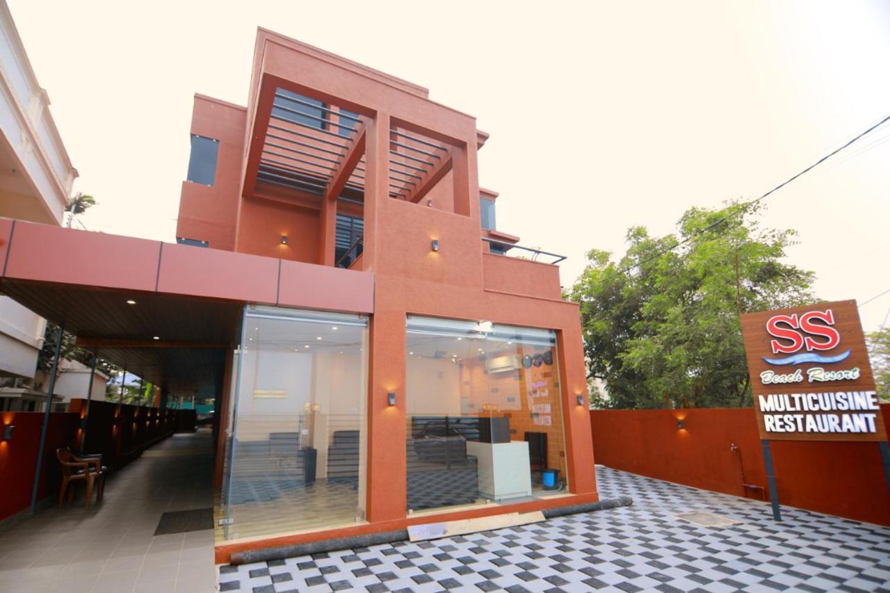 Ss Beach Resort Varkala Bagian luar foto