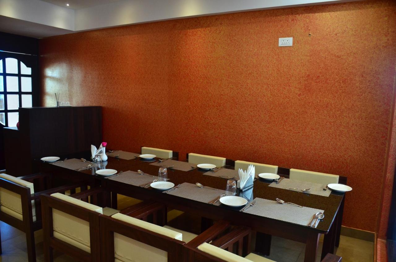 Ss Beach Resort Varkala Bagian luar foto